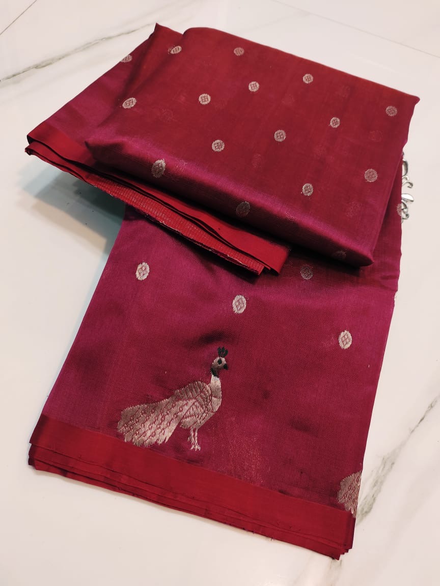Handwoven Maroon Deep Maroon with Silver Peacock Motifs and Silver Zari Border Chanderi Pattu Silk Saree - Authentic Chanderi silk sarees Chanderi Saree - View 3