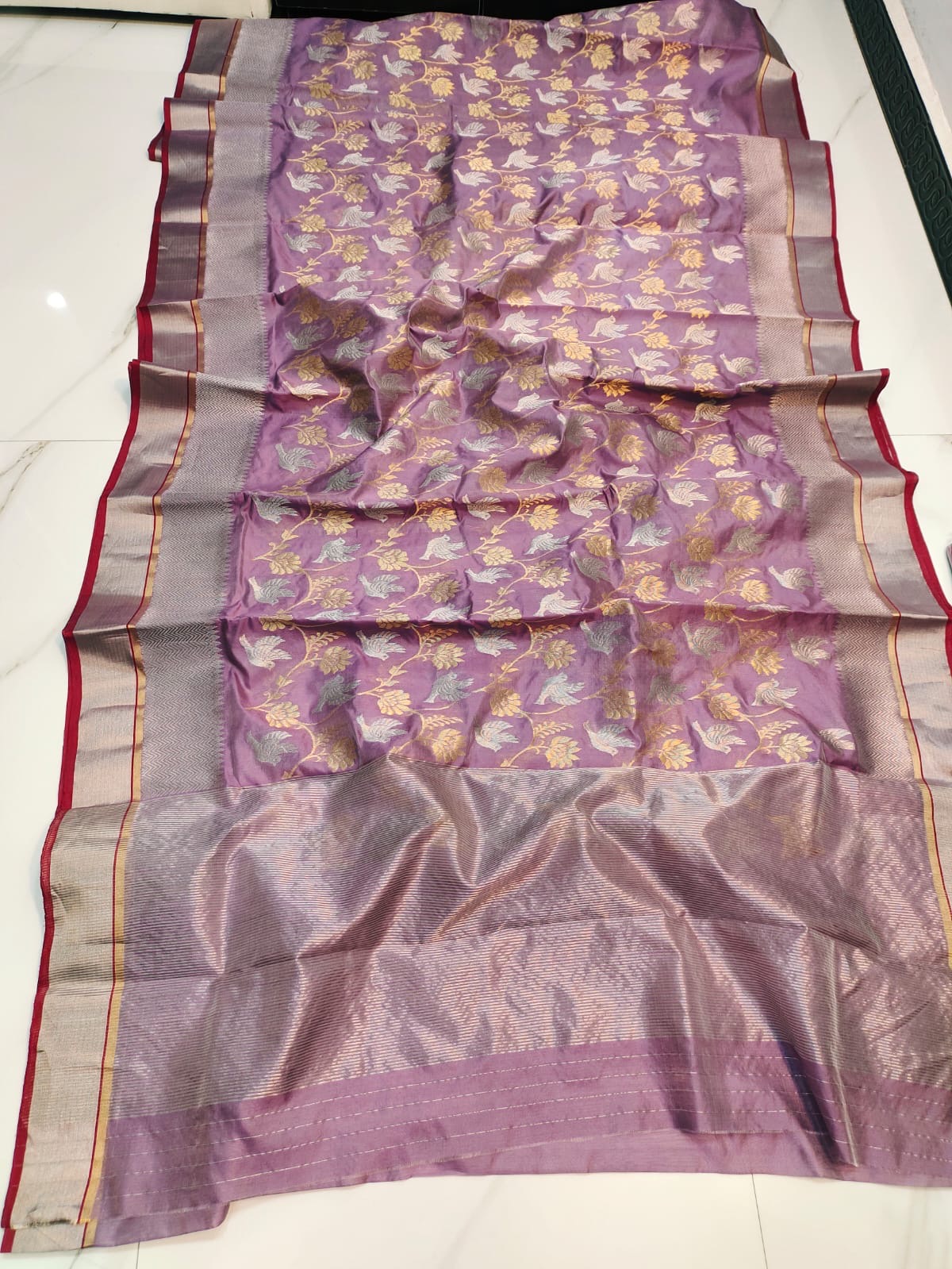 Elegant Lilac Mauve with Silver Bird Motifs and Zari Border Chanderi Pattu Silk Saree