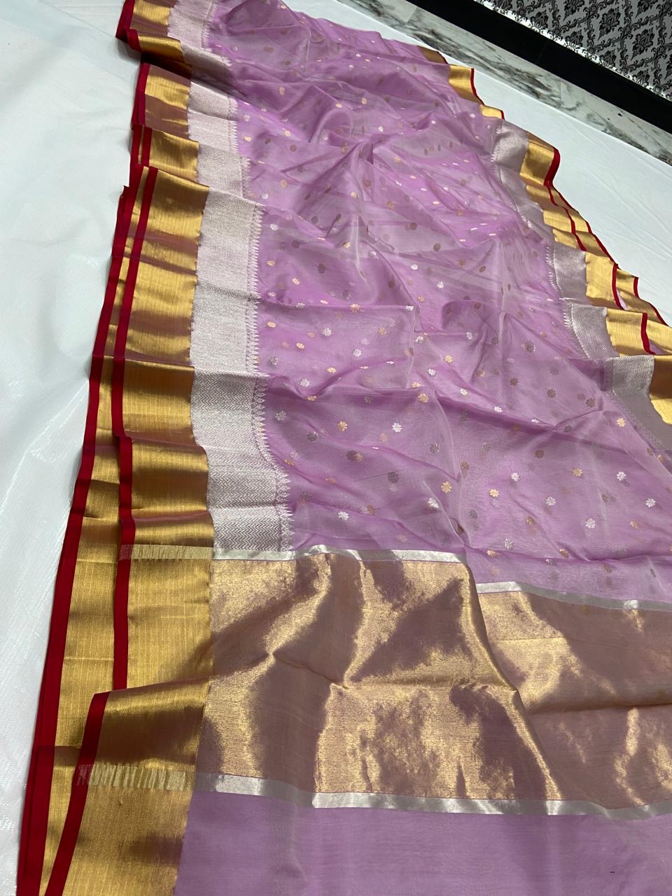 Handwoven Silver Lavender with Gold and Silver Zari Border Organza Chanderi Katan Silk Saree - Authentic Chanderi silk sarees Chanderi Saree - View 1