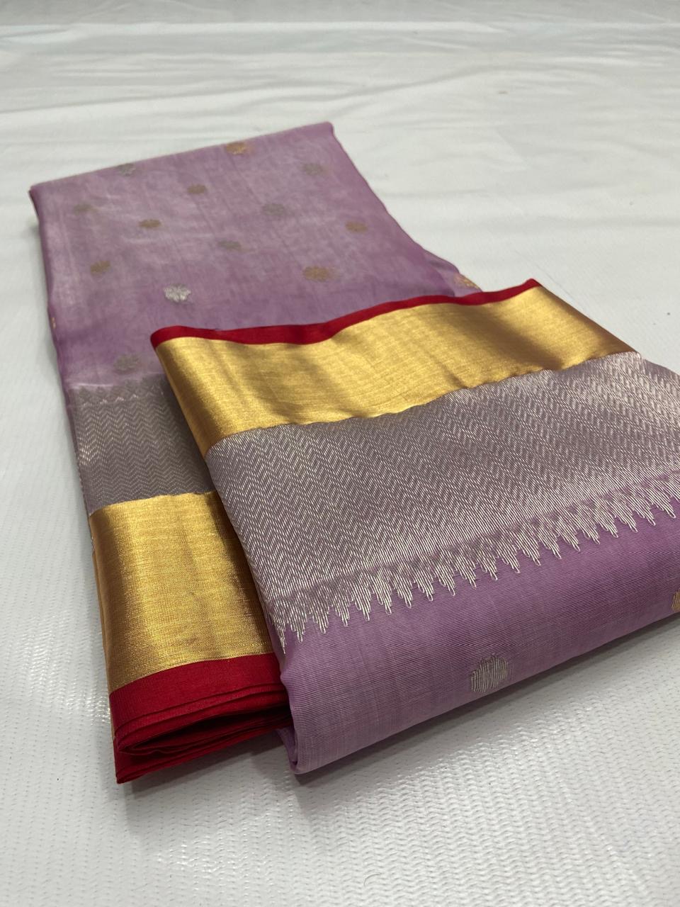 Handwoven Silver Lavender with Gold and Silver Zari Border Organza Chanderi Katan Silk Saree - Authentic Chanderi silk sarees Chanderi Saree - View 3