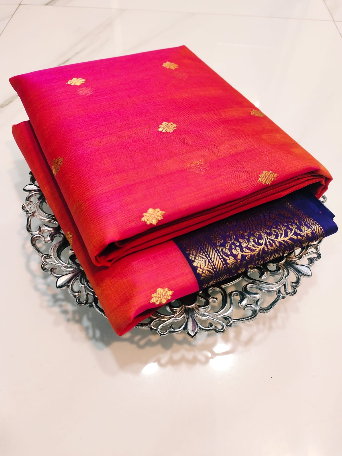 Handwoven Gold Rani Pink Silk Blend with Navy Blue and Gold Zari Border Organza Chanderi Katan Silk Saree - Authentic Chanderi silk sarees Chanderi Saree - View 3