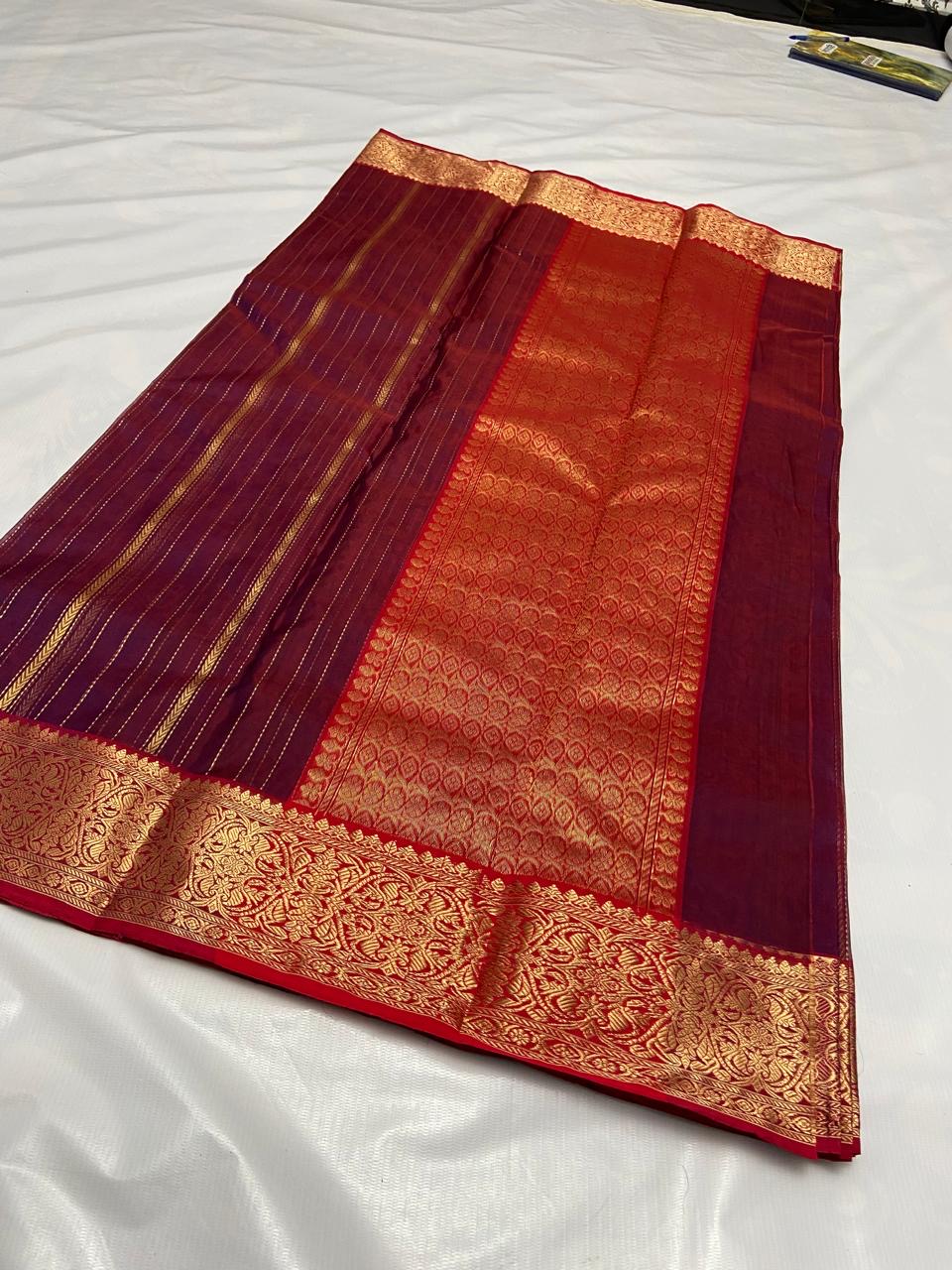 Handwoven Maroon Royal Deep Wine and Maroon with Antique Gold Zari Border and Pallu organza Chanderi Katan Silk Saree - Authentic Chanderi silk sarees Chanderi Saree - View 2
