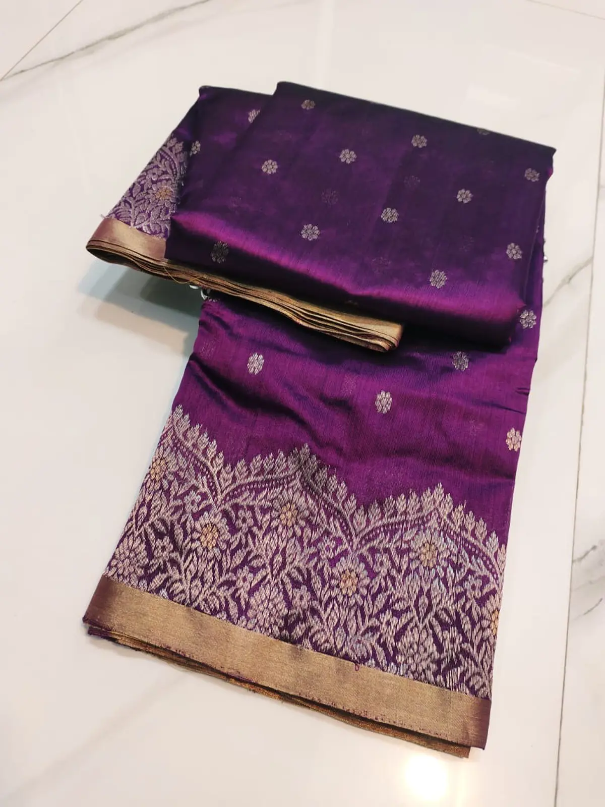 Handwoven Amethyst & Antique Gold Amethyst & Antique Gold Pattu Silk Saree - Authentic Chanderi Silk Saree Chanderi Saree - View 3