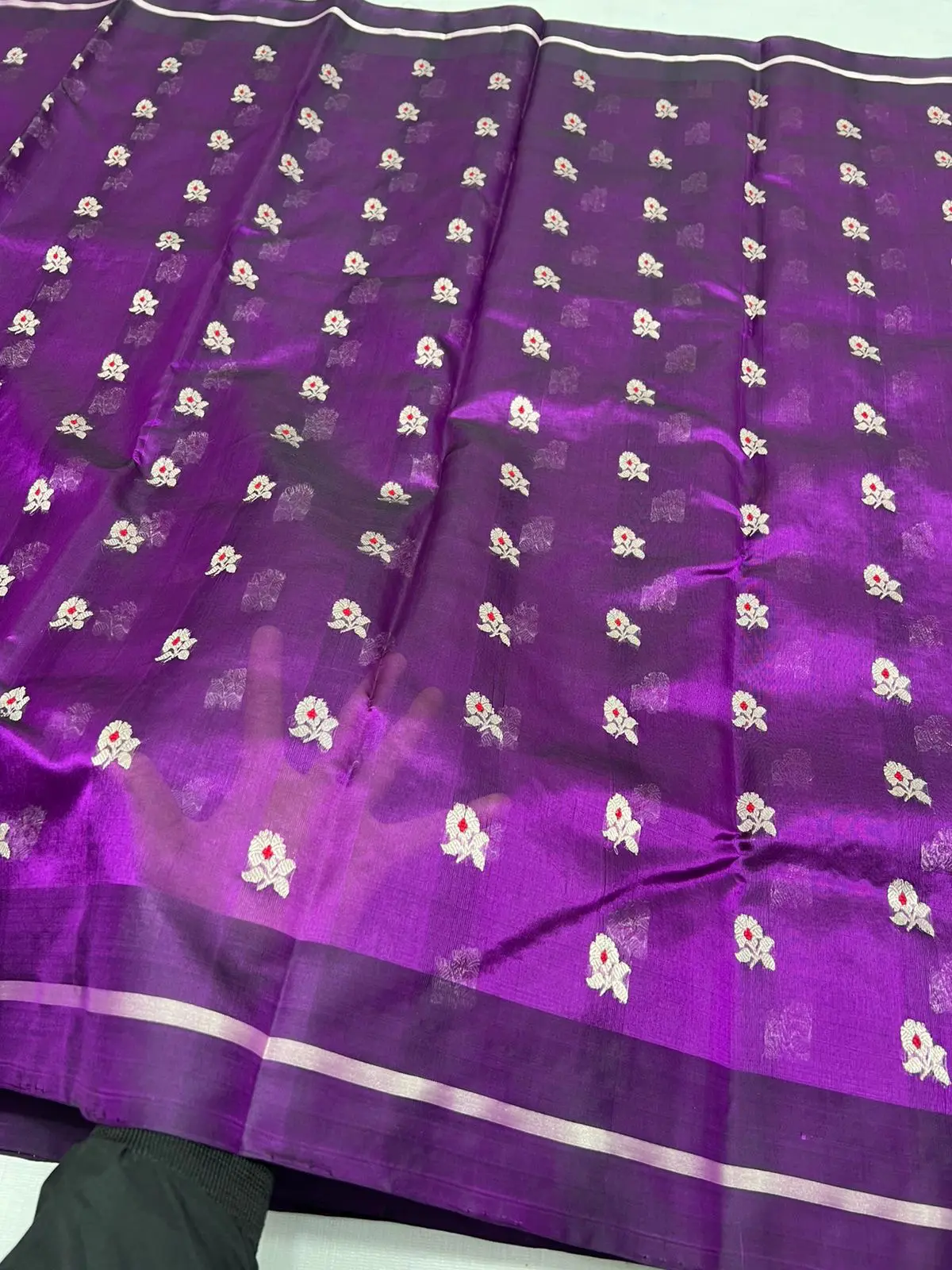 Handwoven Amethyst Purple Amethyst Purple Pattu Silk Saree - Authentic Chanderi Silk Saree Chanderi Saree - View 3