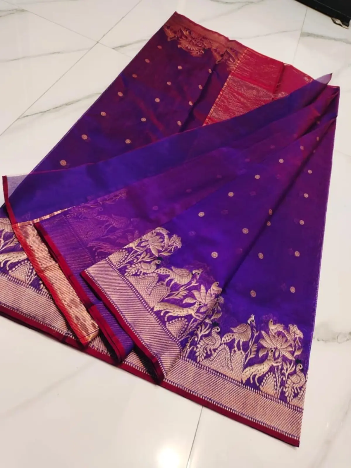 Handwoven Amethyst Purple with Rani Pink Border Amethyst Purple with Rani Pink Border Pattu Silk Saree - Authentic Chanderi Silk Saree Chanderi Saree - View 2