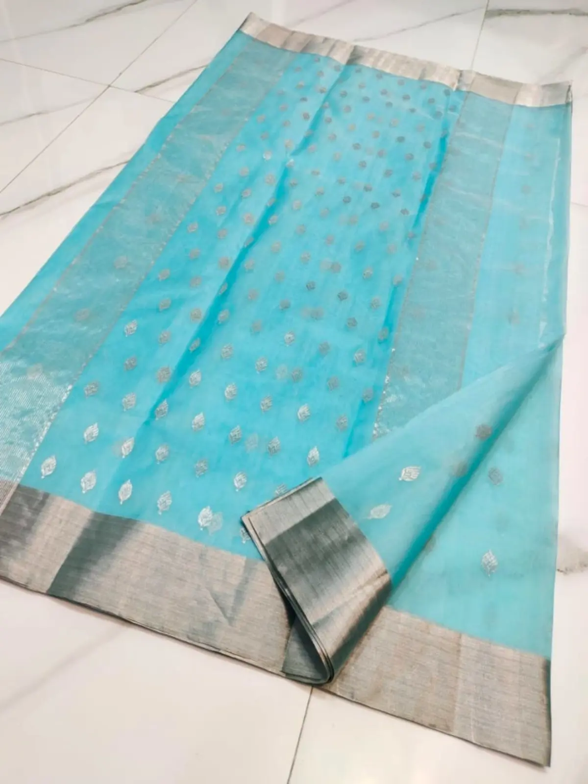Handwoven Aqua Mist & Silver Aqua Mist & Silver Kataan Silk Saree - Authentic Chanderi Silk Saree Chanderi Saree - View 2