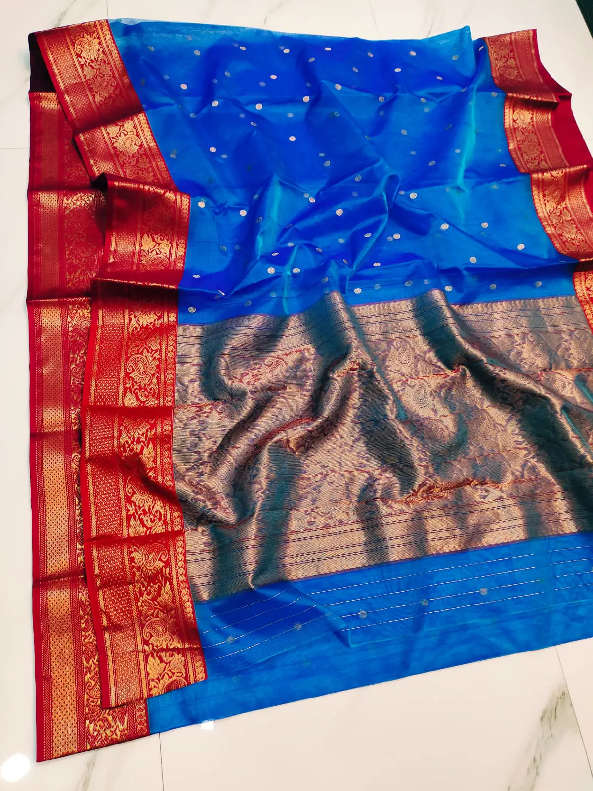 Handwoven Celestial Azure & Regal Ruby with Antique Gold Zari Celestial Azure with Regal Ruby Border and Antique Gold Zari Kataan Silk - Authentic Chanderi Silk Saree Chanderi Saree - View 3