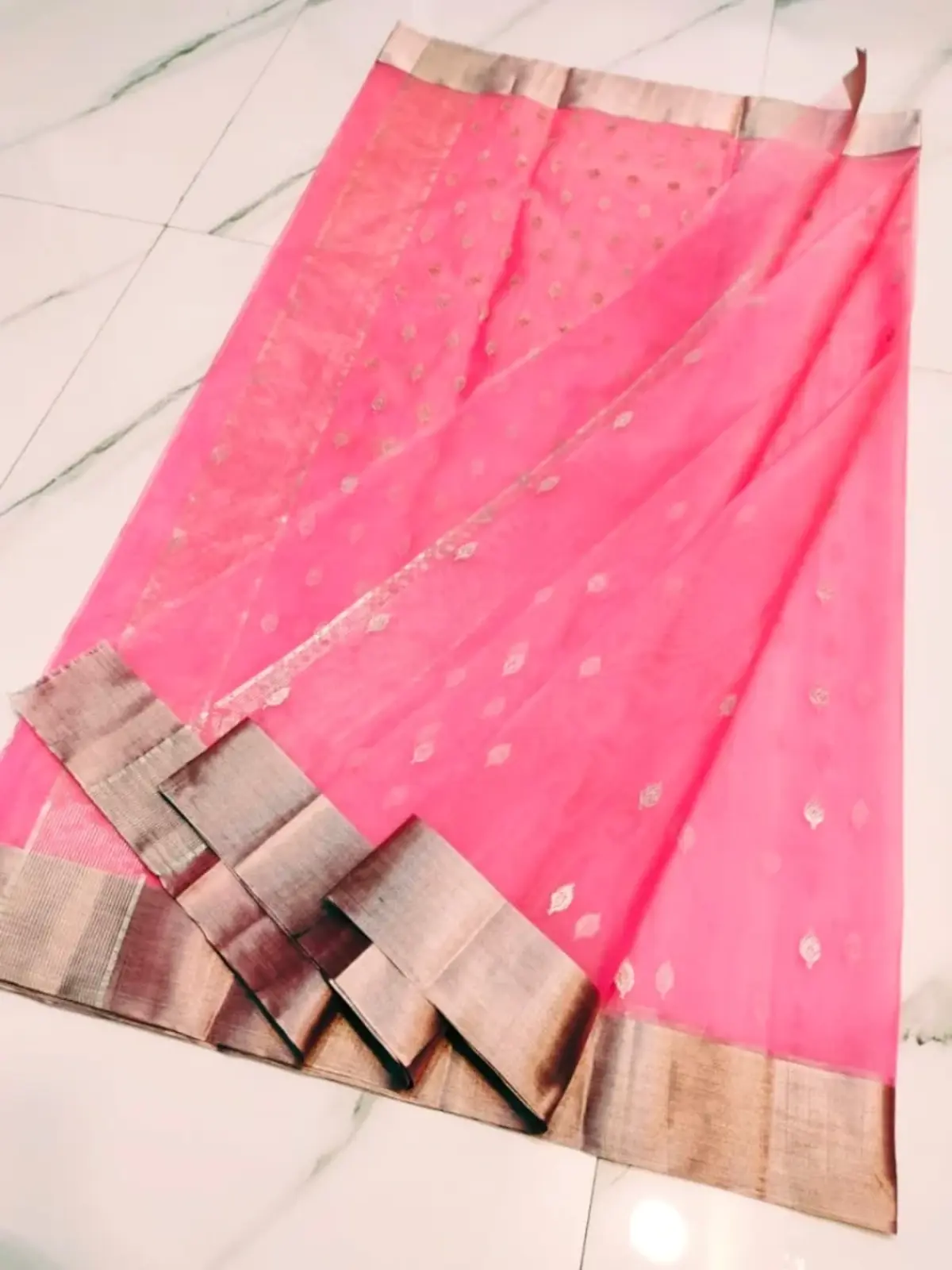 Handwoven Gilded Amber, Roseate Hues & Regal Garnet Cerise Radiance with Delicate Gold Zari Booti Kataan Silk - Authentic Chanderi Silk Saree Chanderi Saree - View 2