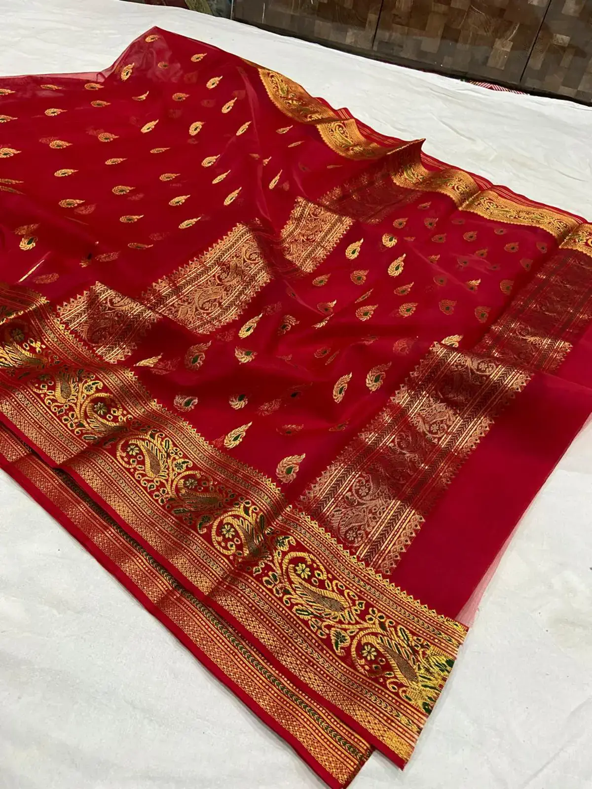 Crimson Radiance with Peacock Zari Border Kataan Silk - Handloom Chanderi Saree