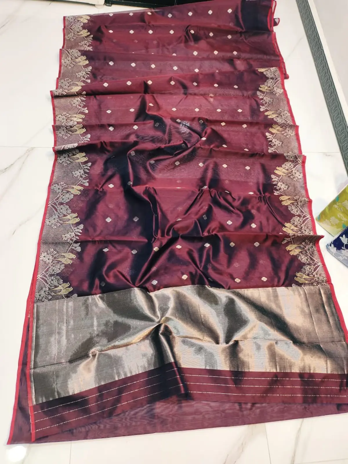 Handwoven Deep Wine with Antique Zari Deep Wine with Antique Zari Pattu Silk Saree - Authentic Chanderi Silk Saree Chanderi Saree - View 2