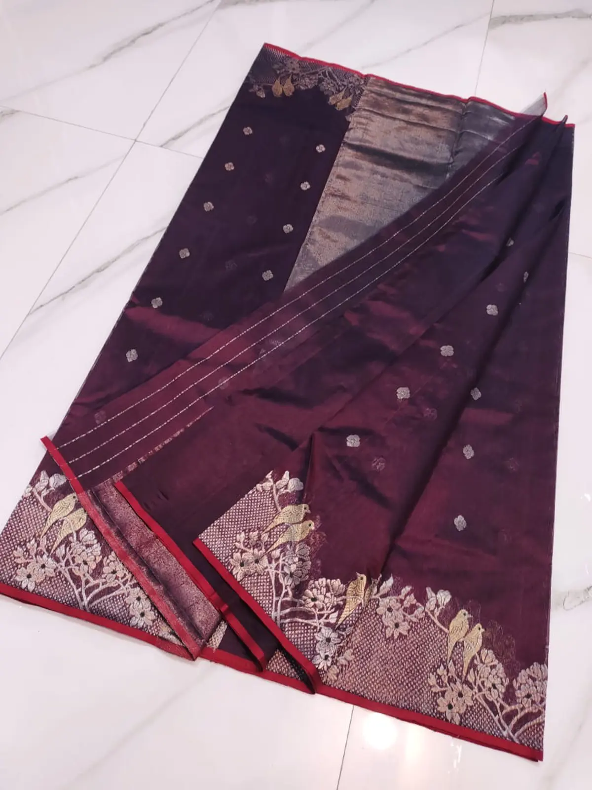 Handwoven Deep Wine with Antique Zari Deep Wine with Antique Zari Pattu Silk Saree - Authentic Chanderi Silk Saree Chanderi Saree - View 3