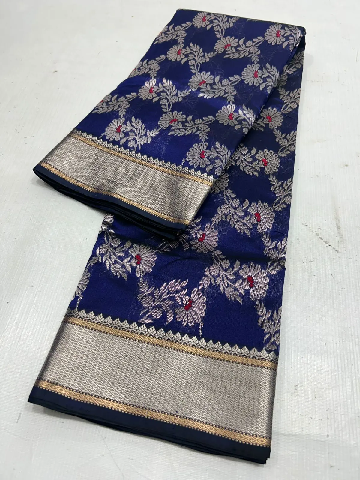 Handwoven Silver Exquisite Royal Blue Pure Pattu Silk Saree - Authentic Chanderi silk sarees Chanderi Saree - View 3