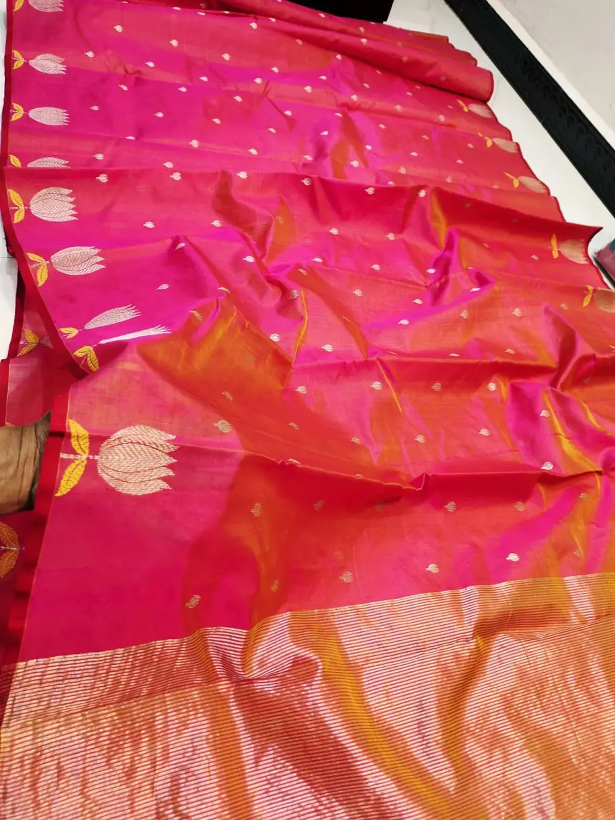 Handwoven Ruby Fuchsia Radiance with Gilded Floral Buttas and Striped Zari Pallu Pattu Silk - Authentic Chanderi Silk Saree Chanderi Saree - View 2