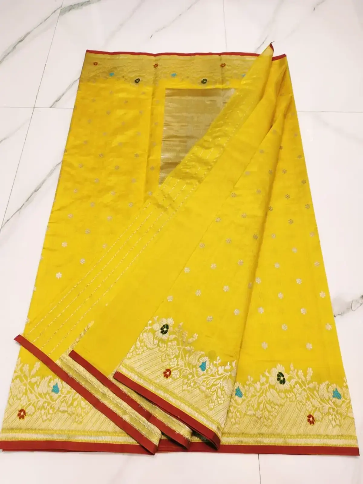 Handwoven Gilded Marigold with Crimson Border Gilded Marigold with Intricate Meenakari Floral Zari Pattu Silk - Authentic Chanderi Silk Saree Chanderi Saree - View 4
