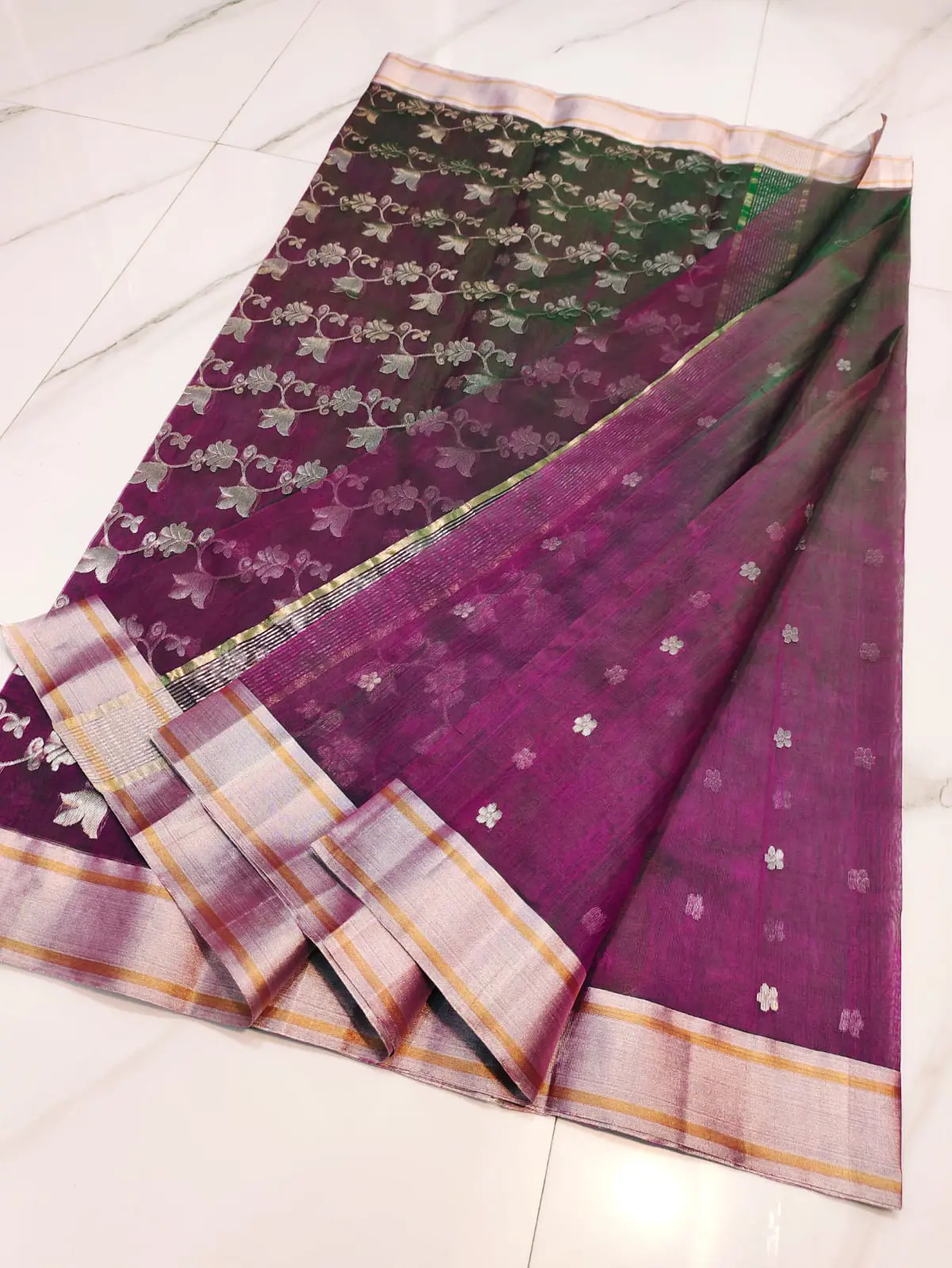 Handwoven Imperial Magenta with Silver and Antique Gold Zari Accents Imperial Magenta with Silver and Antique Gold Zari Accents Kataan Silk Saree - Authentic Chanderi Silk Saree Chanderi Saree - View 2