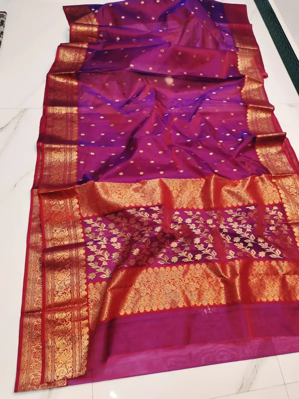 Handwoven Ivory White Ivory Blossom with Gold Zari Butti Kataan Silk - Authentic Chanderi Silk Saree Chanderi Saree - View 1