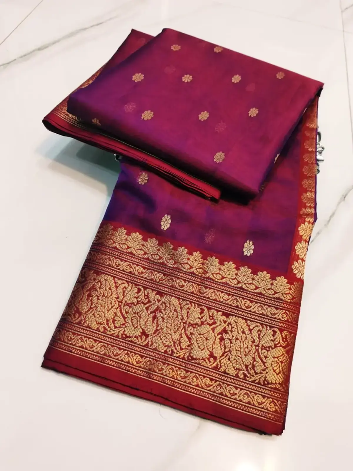Handwoven Ivory White Ivory Blossom with Gold Zari Butti Kataan Silk - Authentic Chanderi Silk Saree Chanderi Saree - View 4