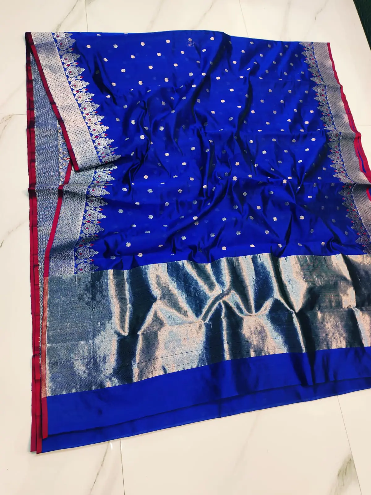 Handwoven Majestic Cobalt & Sterling Silver with Magenta Accents Majestic Cobalt with Silver Zari Bootis and Floral Border Pattu Silk - Authentic Chanderi Silk Saree Chanderi Saree - View 3