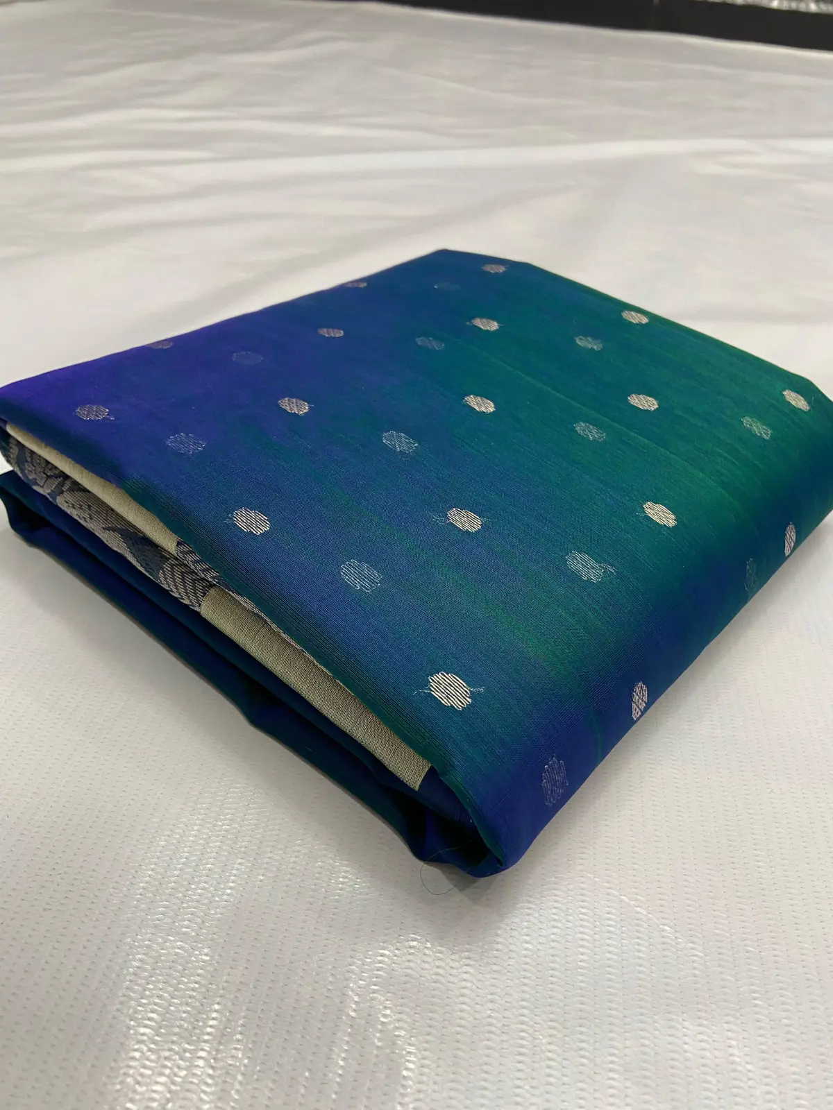 Handwoven Teal Oceanic Teal with Sterling Silver Booti Kataan Silk - Authentic Chanderi Silk Saree Chanderi Saree - View 1