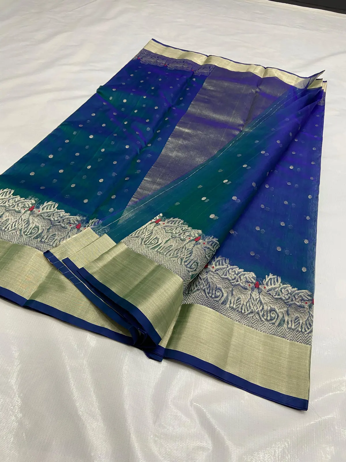Handwoven Teal Oceanic Teal with Sterling Silver Booti Kataan Silk - Authentic Chanderi Silk Saree Chanderi Saree - View 5