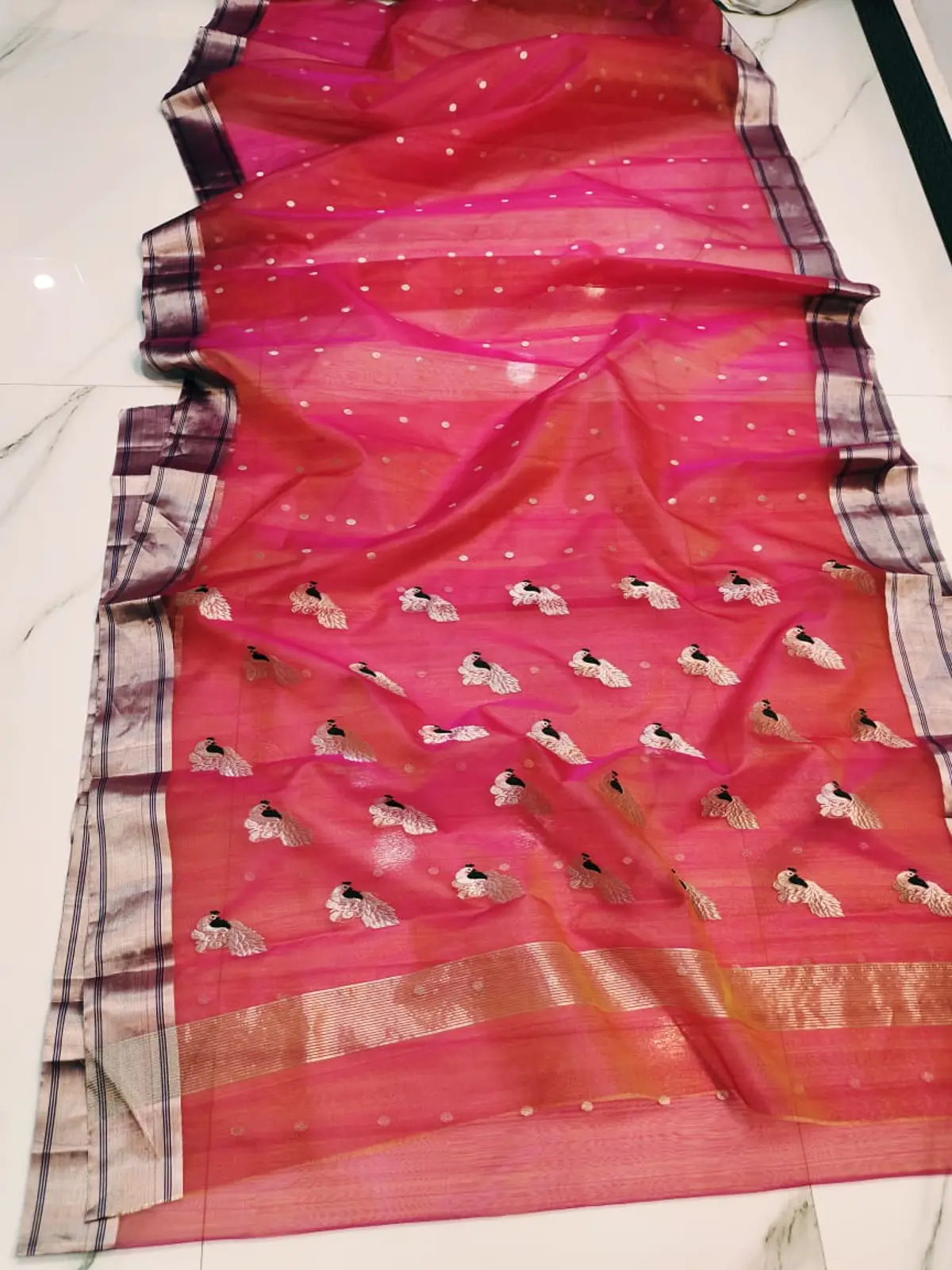 Handwoven Fuchsia & Silver Radiant Fuchsia with Silver Peacock Motifs Kataan Silk - Authentic Chanderi Silk Saree Chanderi Saree - View 2