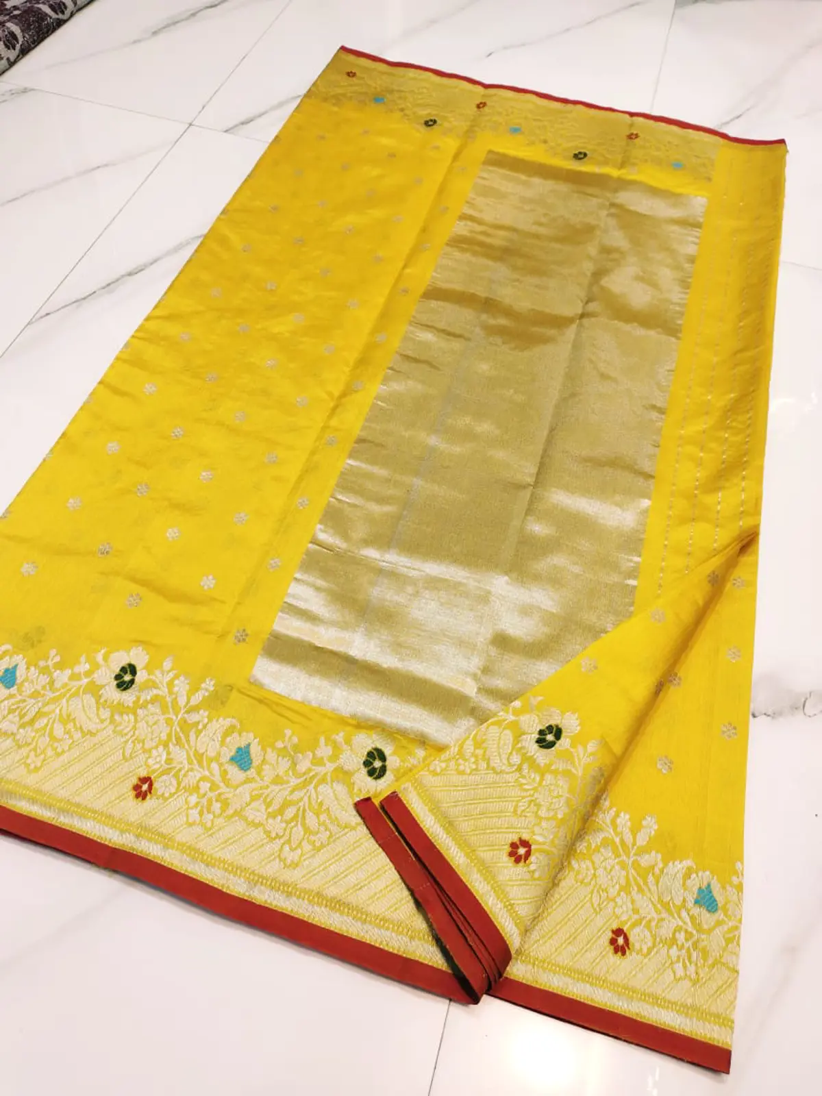 Handwoven Radiant Saffron Radiant Saffron with Floral Booti Zari Pattu Silk - Authentic Chanderi Silk Saree Chanderi Saree - View 3