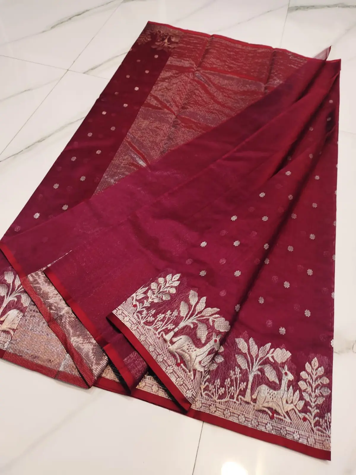 Handwoven Rani Pink Rani Pink Pattu Silk Saree - Authentic Chanderi Silk Saree Chanderi Saree - View 3