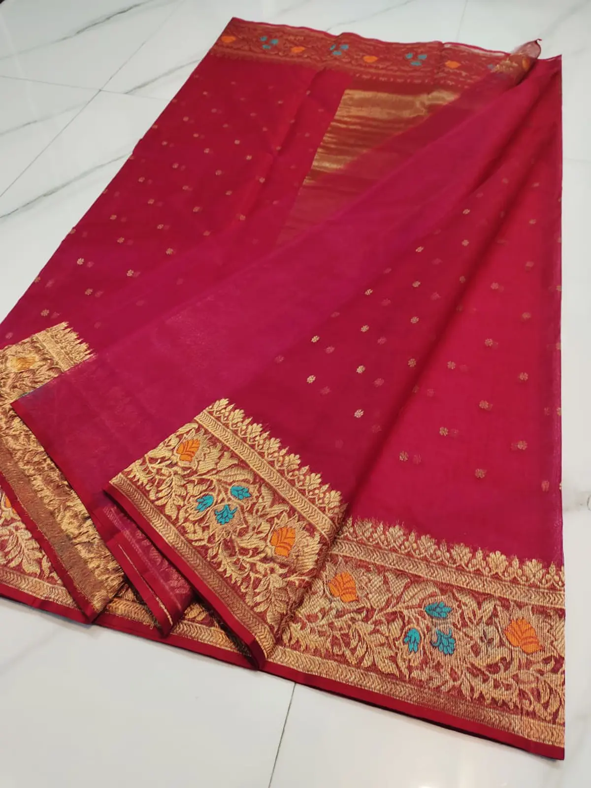 Handwoven Rani Pink & Antique Gold with Meenakari Accents Rani Pink with Opulent Antique Gold Zari Border Kataan Silk - Authentic Chanderi Silk Saree Chanderi Saree - View 4