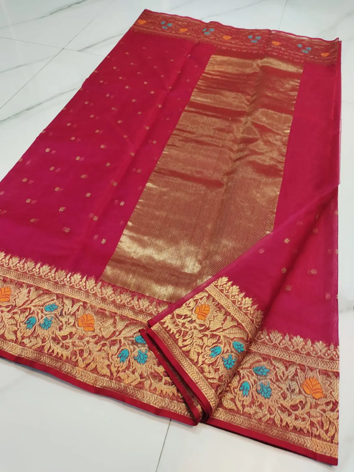 Handwoven Rani Pink & Antique Gold with Meenakari Accents Rani Pink with Opulent Antique Gold Zari Border Kataan Silk - Authentic Chanderi Silk Saree Chanderi Saree - View 5