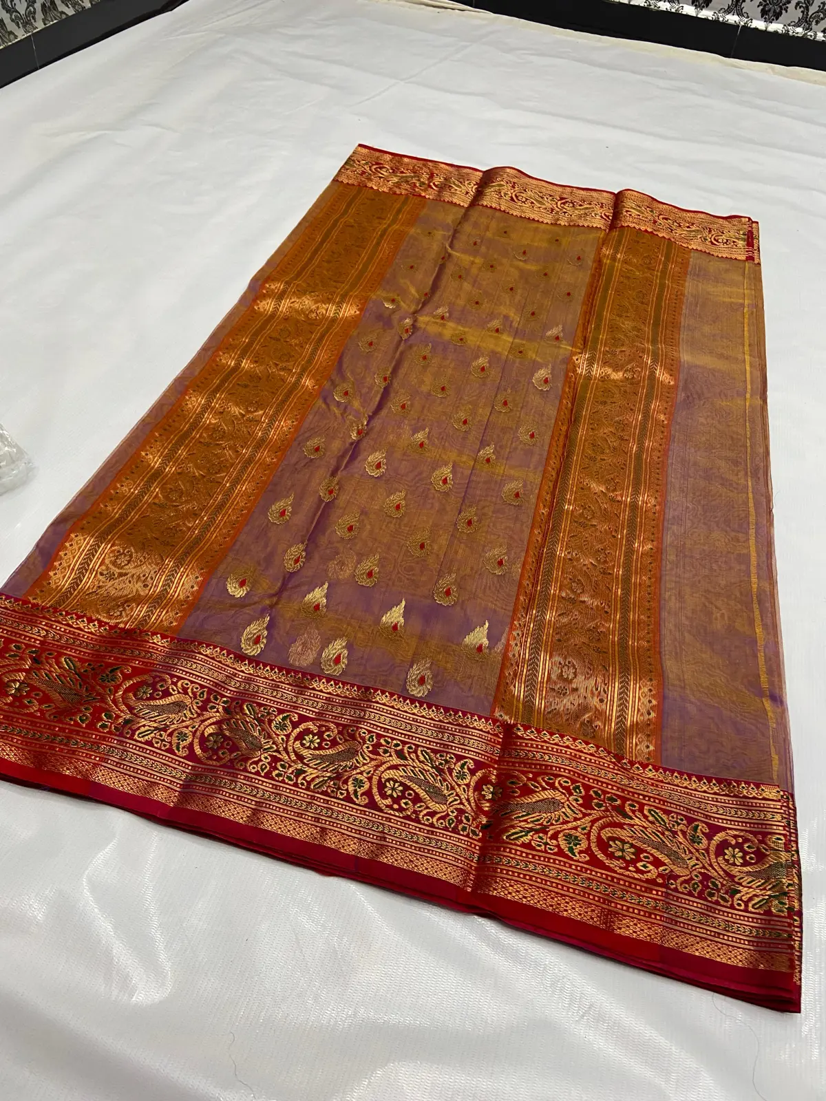 Handwoven Regal Amethyst with Scarlet Accents Regal Amethyst with Antique Gold Paisley Motifs and Scarlet Border Kataan Silk - Authentic Chanderi Silk Saree Chanderi Saree - View 5