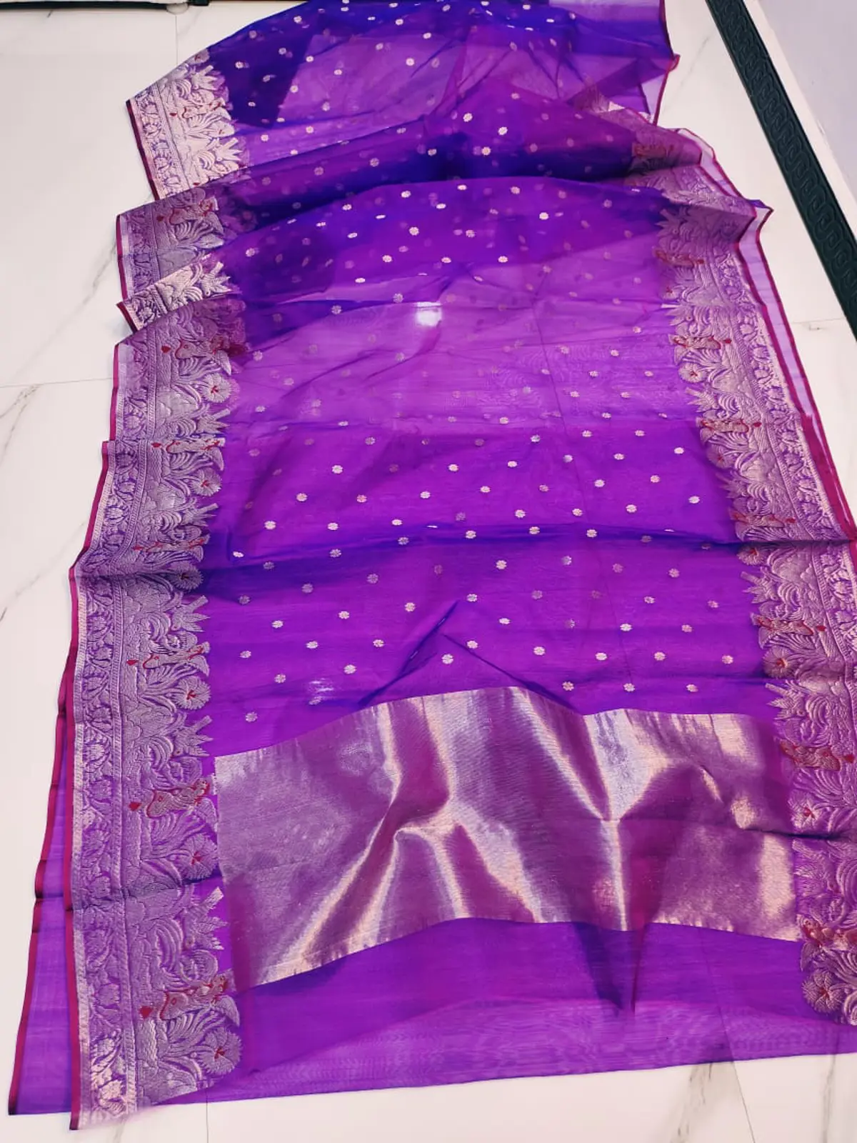 Handwoven Regal Violet Regal Violet with Intricate Silver Zari Bootis and Peacock Motifs Kataan Silk - Authentic Chanderi Silk Saree Chanderi Saree - View 1