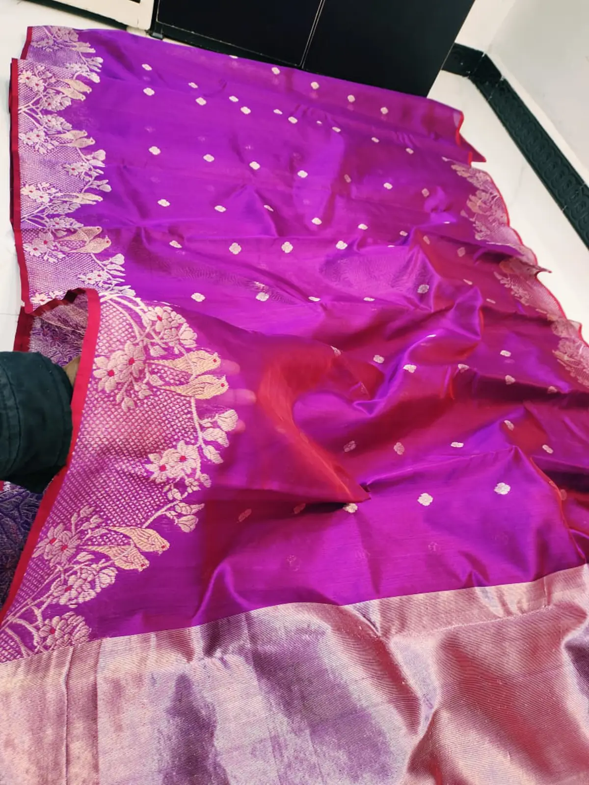 Royal Amethyst with Silver Floral Border Pattu Silk