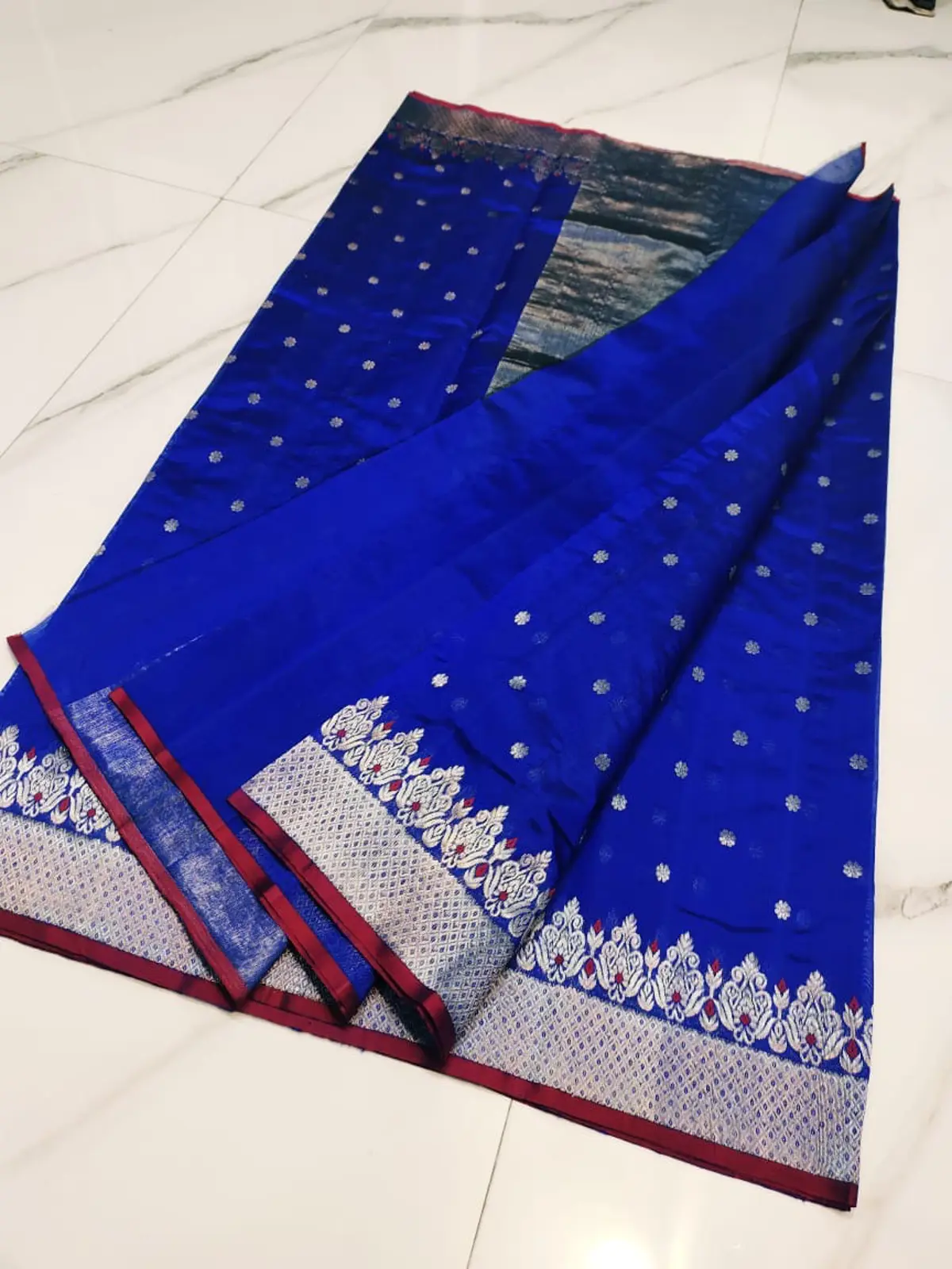Handwoven Royal Blue Royal Blue Pattu Silk Saree - Authentic Chanderi Silk Saree Chanderi Saree - View 3