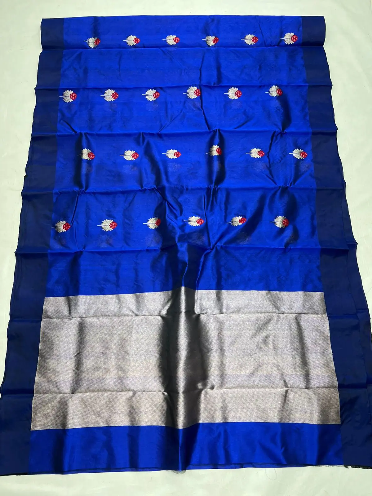Handwoven Royal Blue Royal Blue Pattu Silk Saree - Authentic Chanderi Silk Saree Chanderi Saree