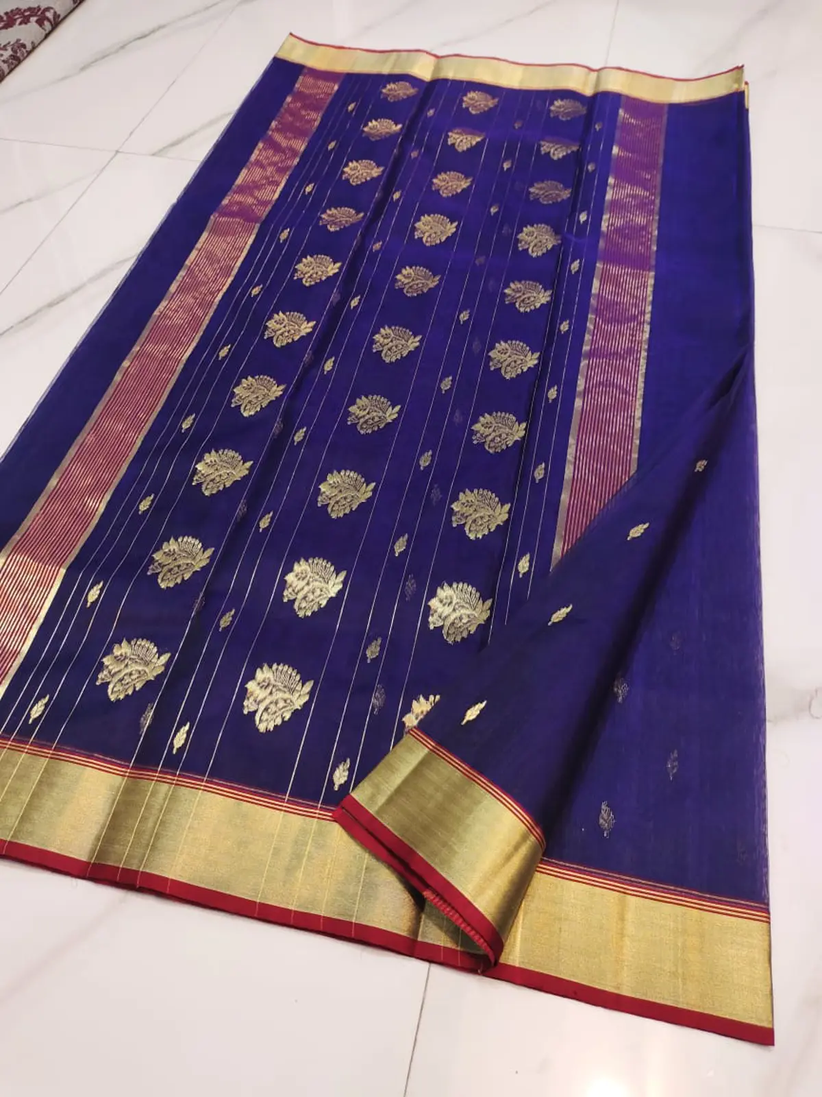Handwoven Royal Blue Royal Blue with Gold Zari Leaf Motifs Kataan Silk - Authentic Chanderi Silk Saree Chanderi Saree - View 3