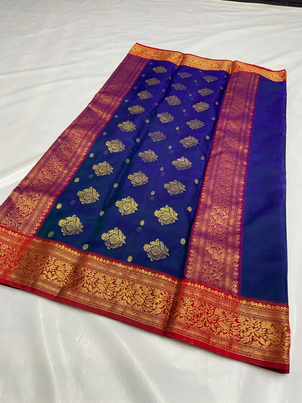 Handwoven Royal Blue Royal Blue with Intricate Gold Zari Kataan Silk - Authentic Chanderi Silk Saree Chanderi Saree - View 5