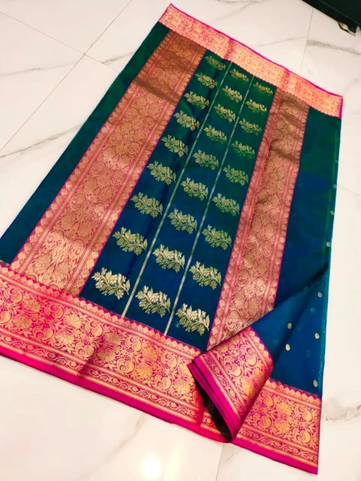 Handwoven Royal Blue Royal Blue with Intricate Zari Border Kataan Silk - Authentic Chanderi Silk Saree Chanderi Saree - View 5