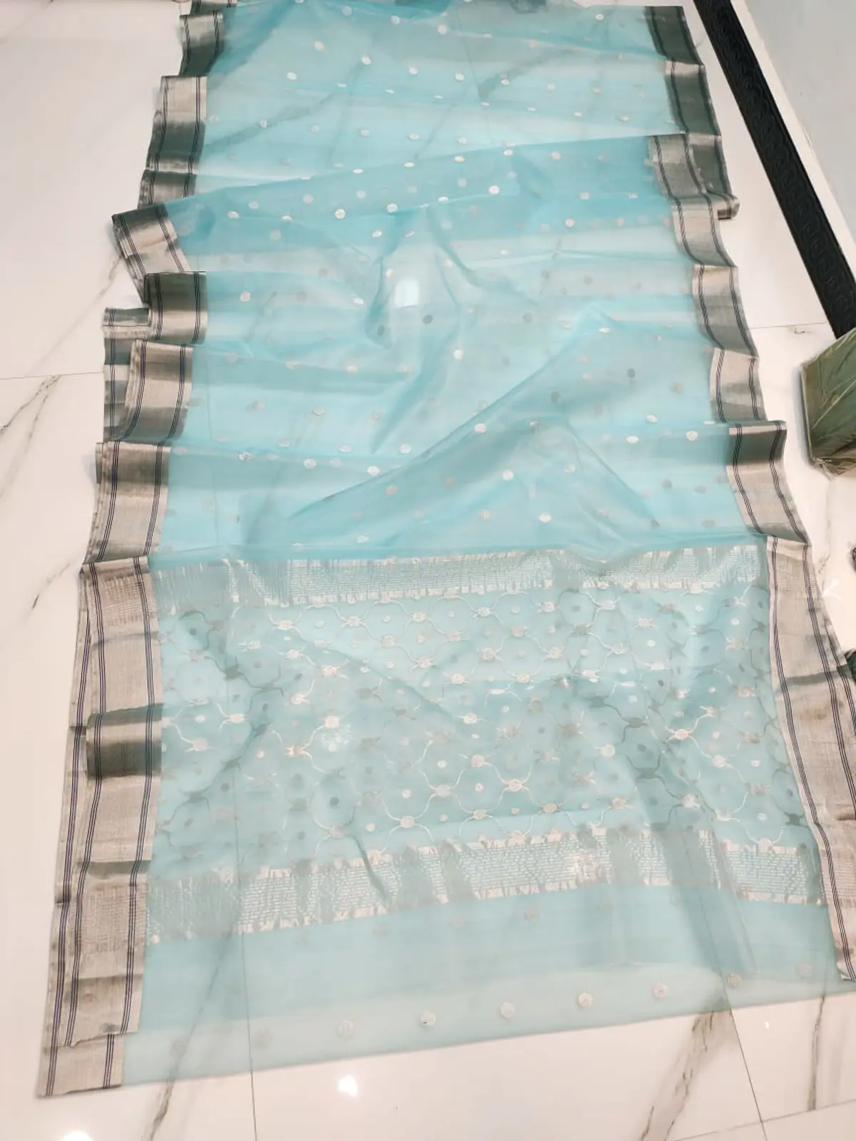 Handwoven Sky Blue & Silver Sky Blue with Silver Booti Kataan Silk - Authentic Chanderi Silk Saree Chanderi Saree - View 3