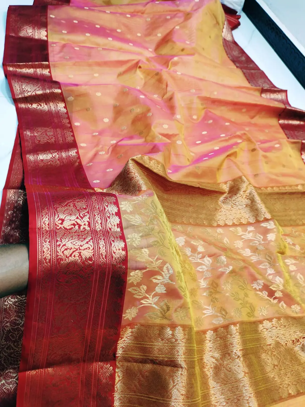 Handwoven Sunset Peach & Ruby Red Sunset Peach and Ruby Red with Opulent Gold Zari Kataan Silk - Authentic Chanderi Silk Saree Chanderi Saree